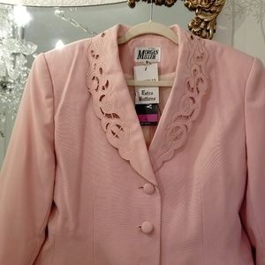 Vtg Blush Pink Suit Blazer w/ Cut-out Collar